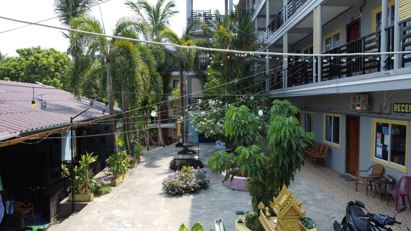 Roomy Guesthouse Kaoh Touch Dış mekan fotoğraf