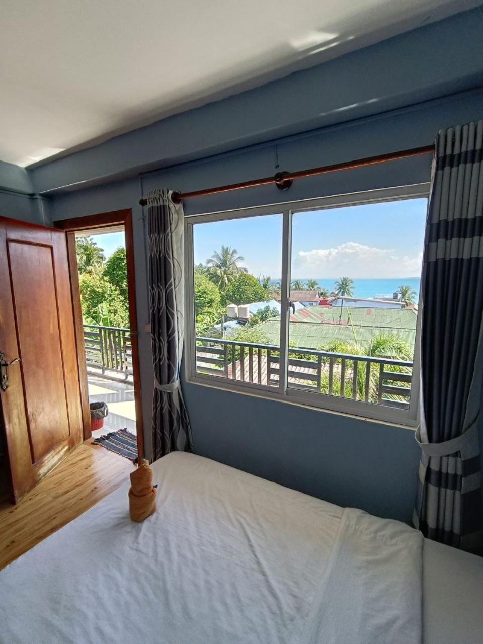 Roomy Guesthouse Kaoh Touch Dış mekan fotoğraf